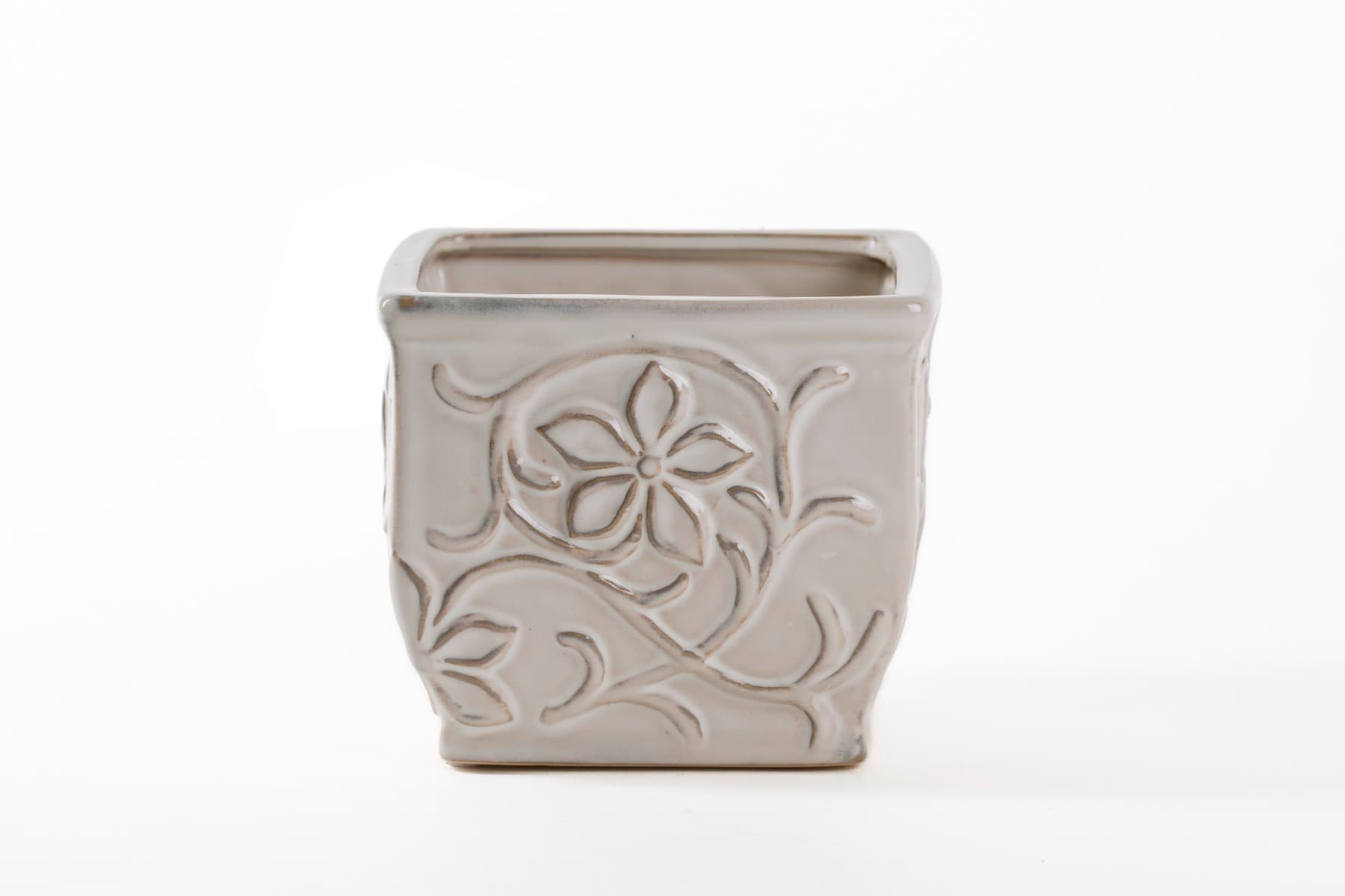 4.5" Ivory Floral Embossed Ceramic Pot