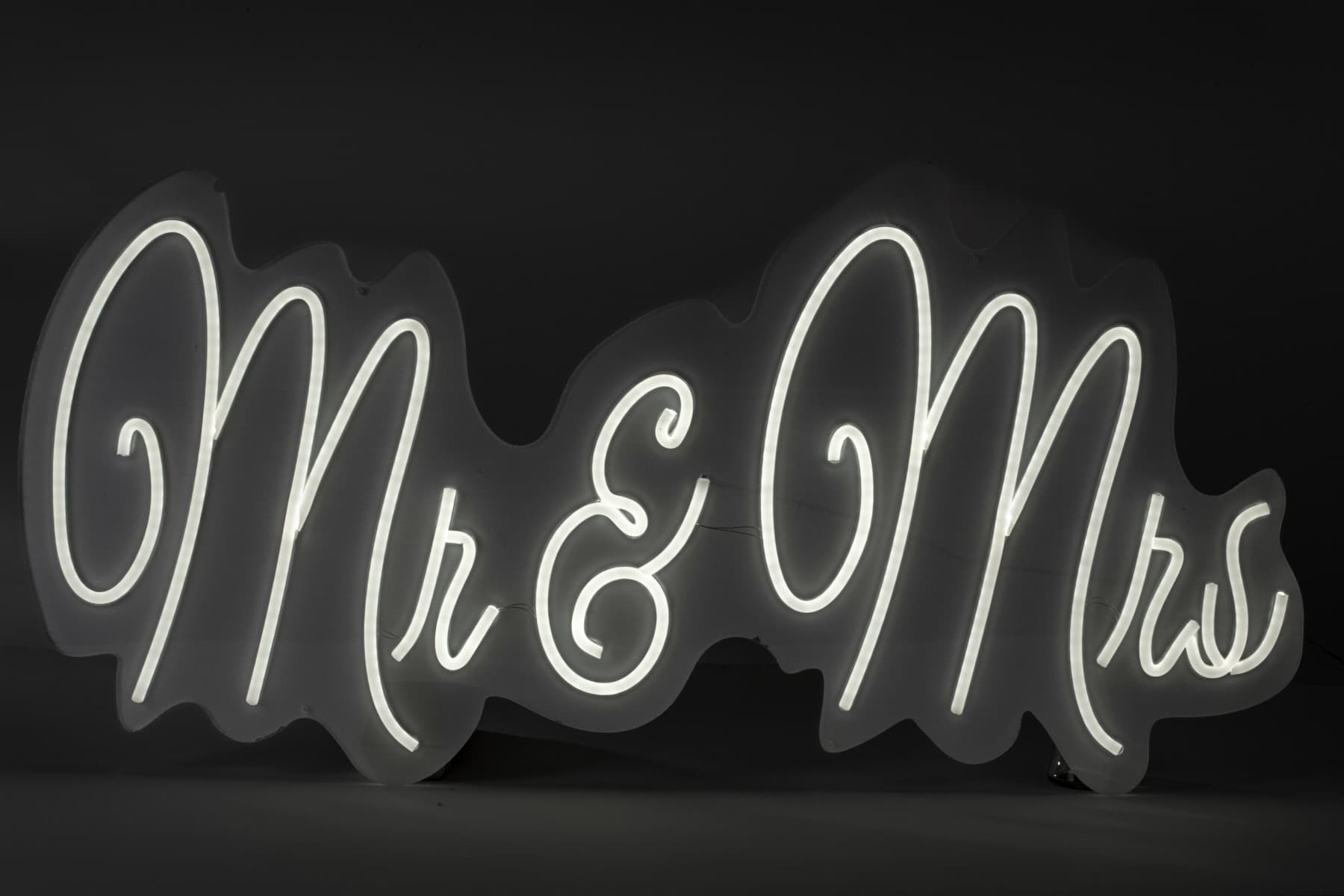 "Mr & Mrs" Neon Light LED Sign