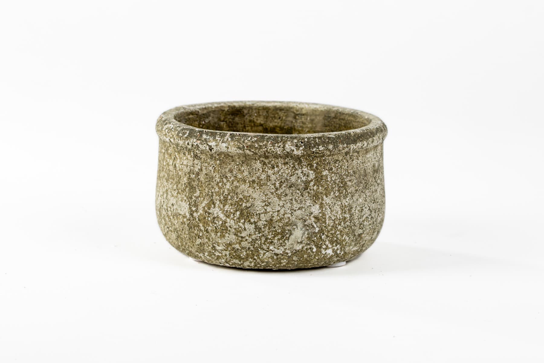 7" Low Weathered Stone Green Wash Rounded Pot