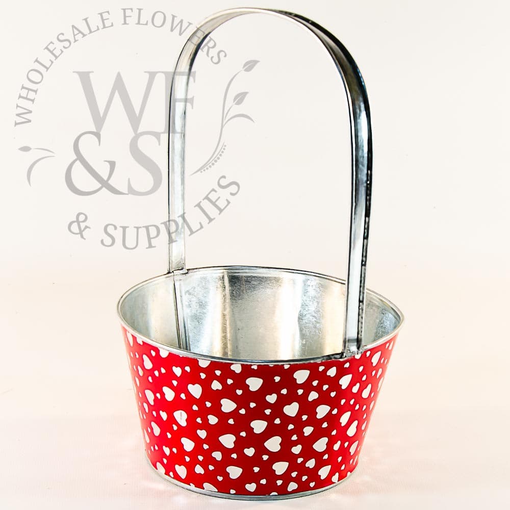3¼" Metal Container with Heart Design and Handle
