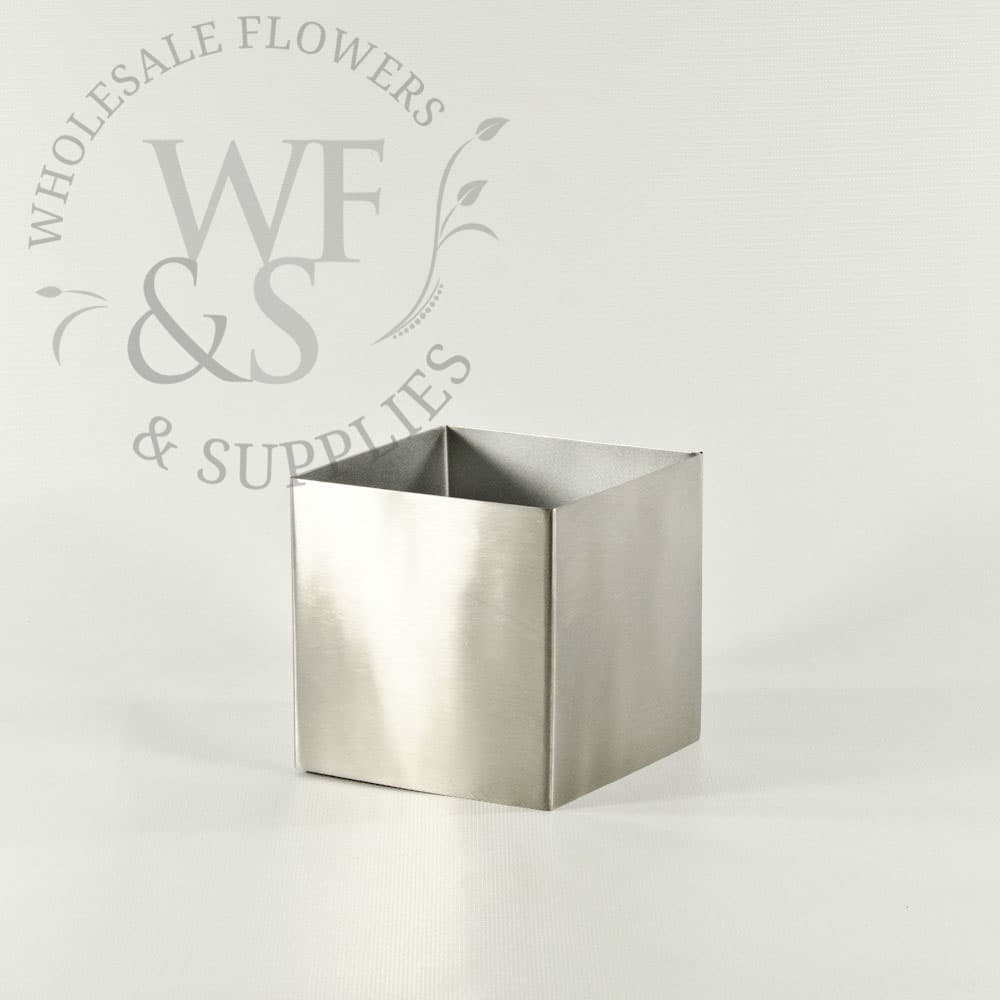 Silver Metal Container for Centerpieces 4"