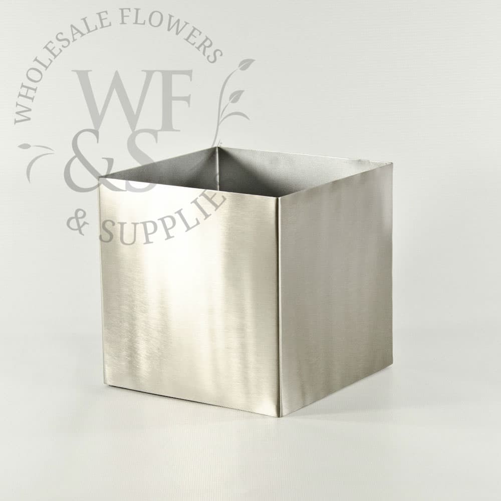 Silver Metal Container For Medium Centerpieces Contemporary Style