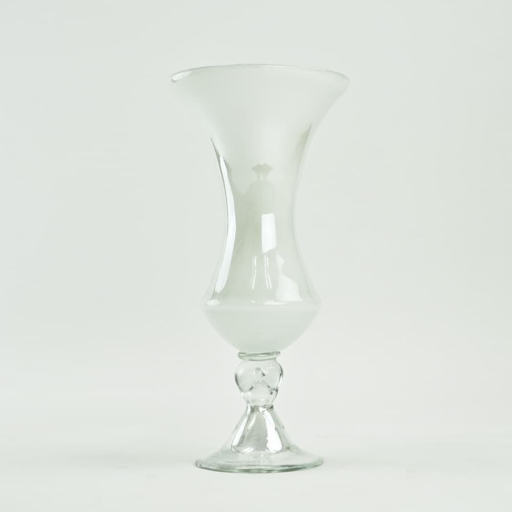 Gathering Glass Vase - pearl / iridescent white