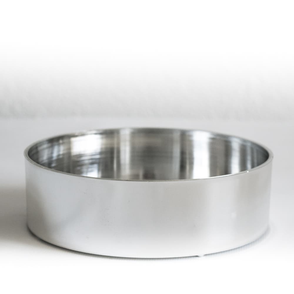 6" Silver Plastic Designer Tray 