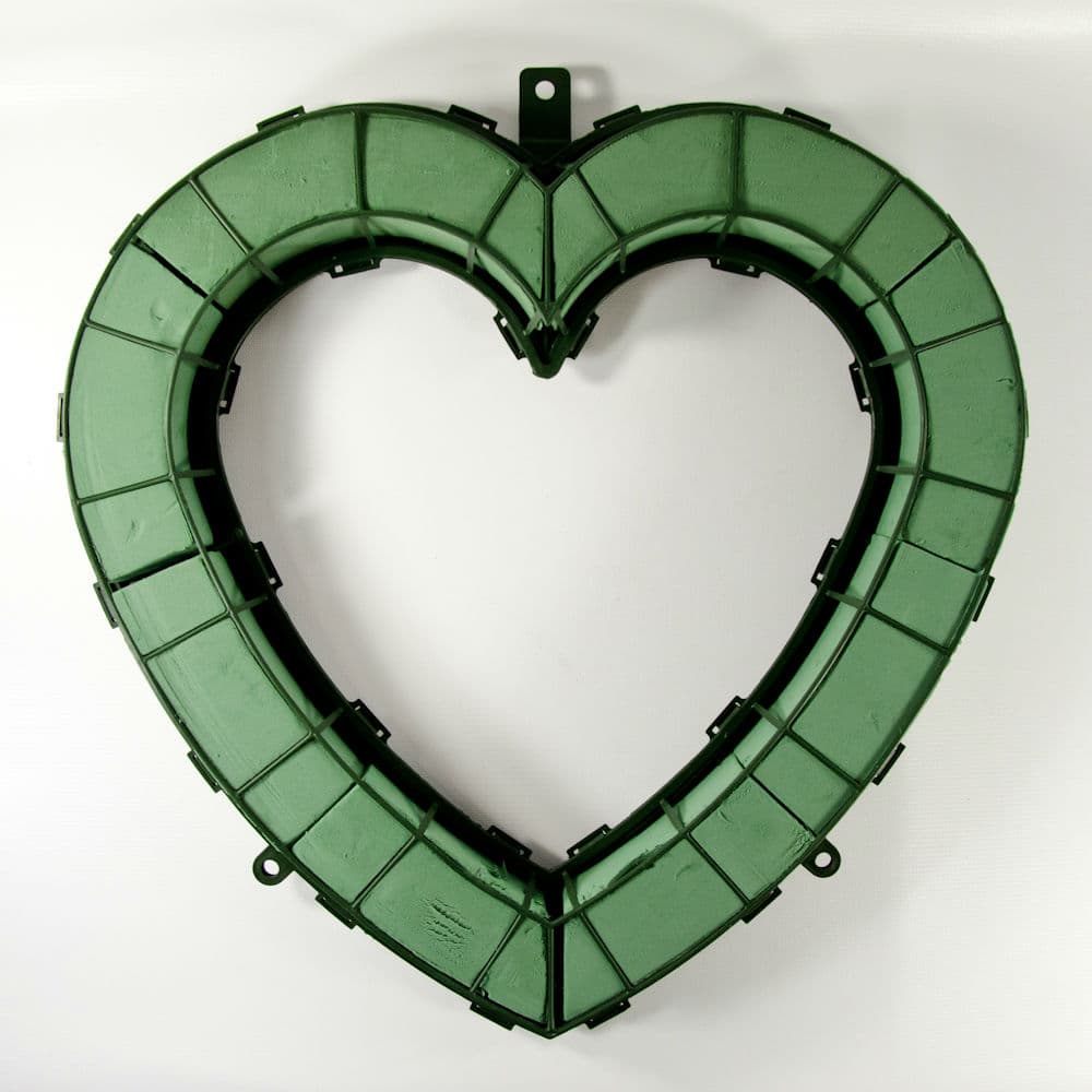 18" Deluxe Snap Fit Aquafoam Open Heart