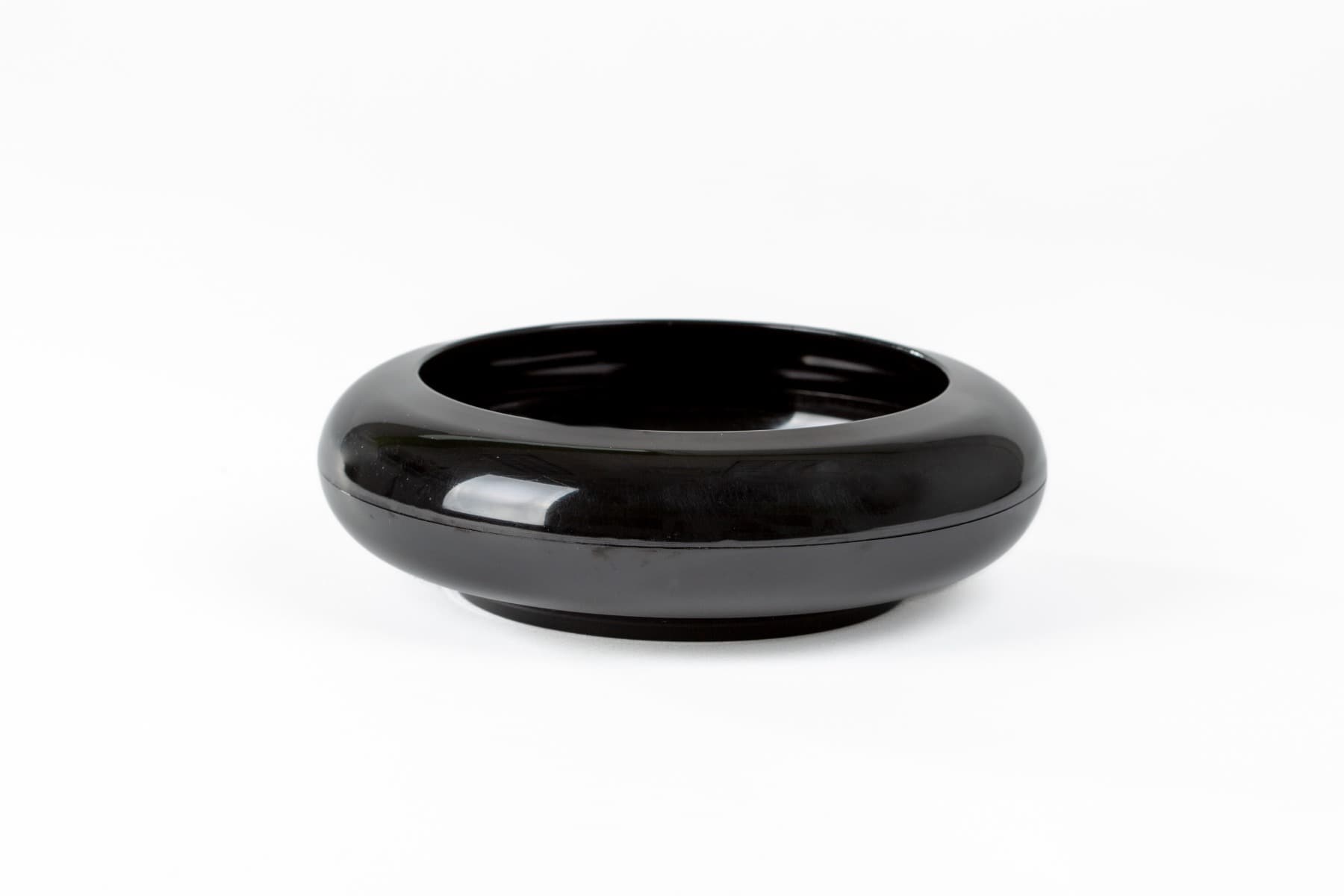 6" Black Plastic Ming Lily Bowl