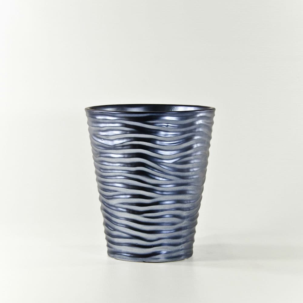 Horizontal Ridged Tapered Container