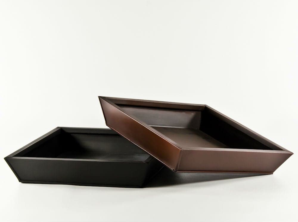 14" Low Tapered Metal Garden Dish