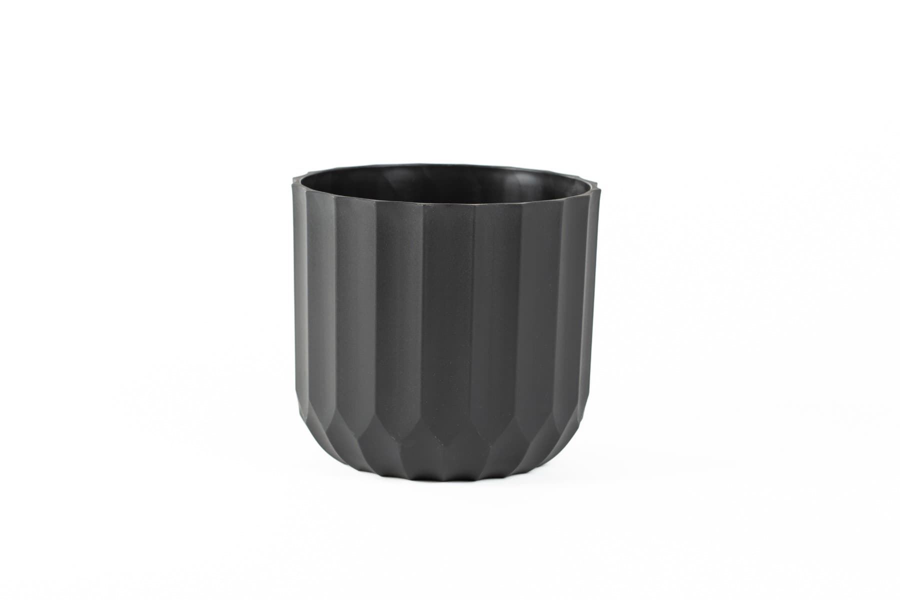 7" Black Carved Plastic Pot
