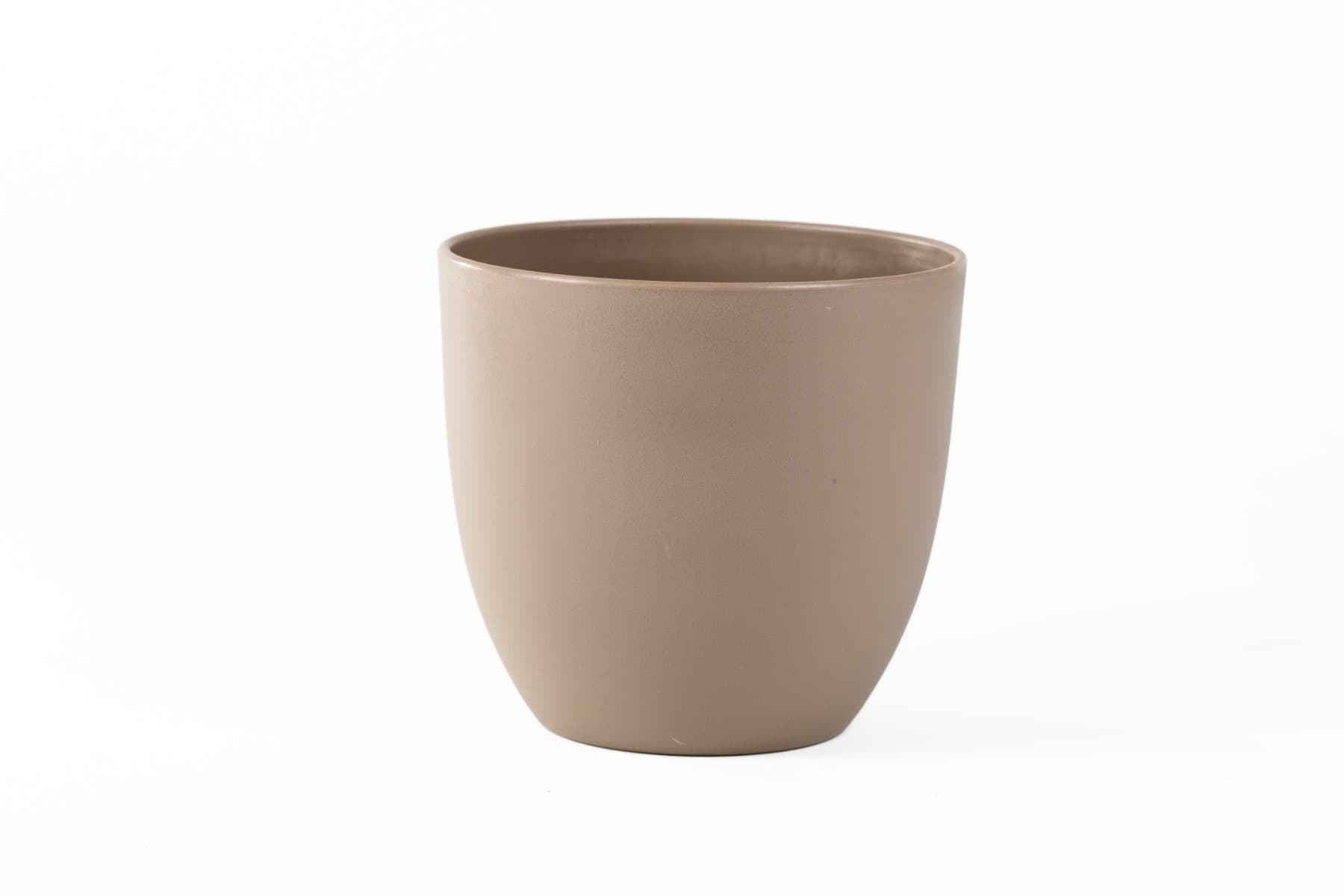 7" Brown Plastic Pot