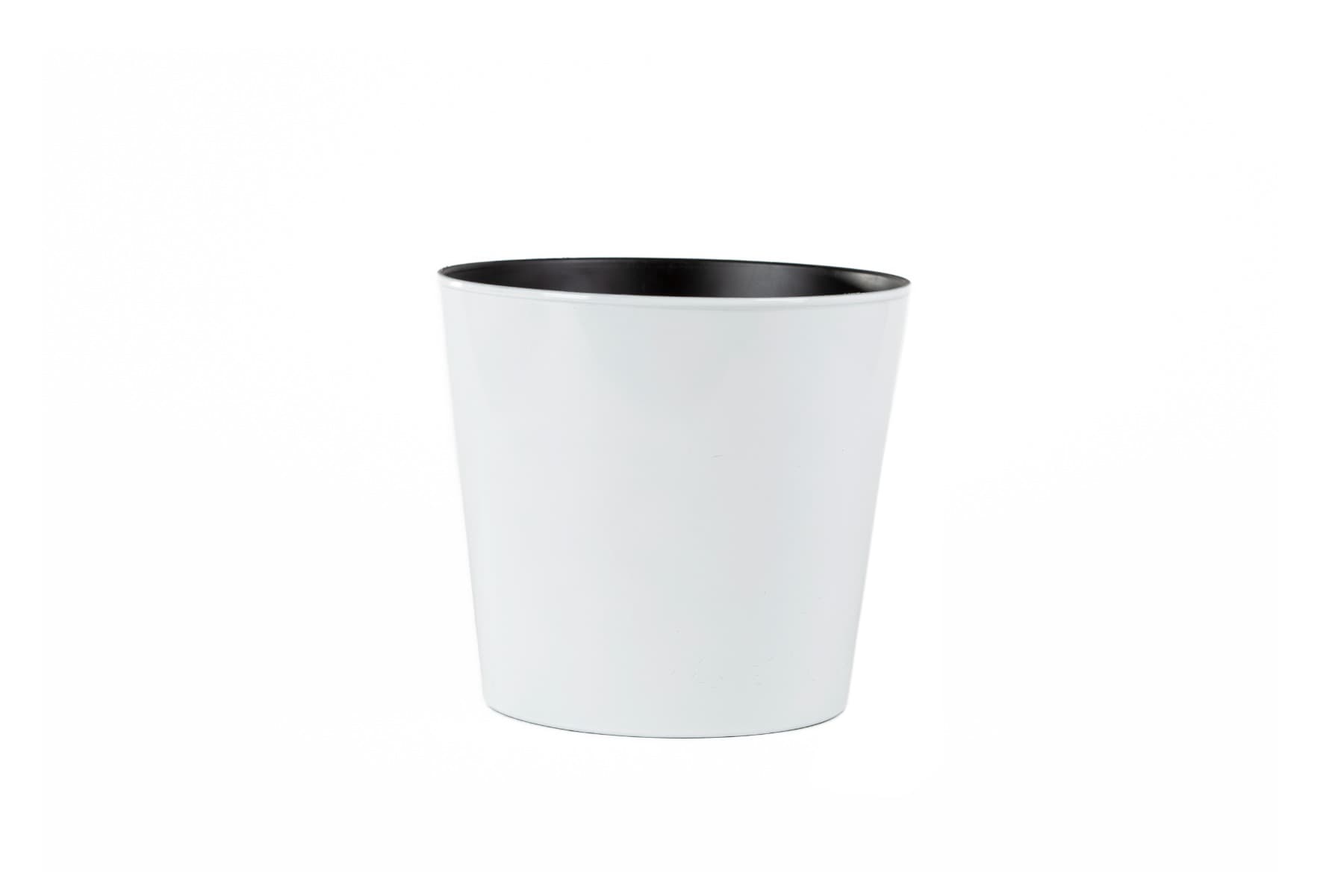 8" White Recycled Plastic Pot