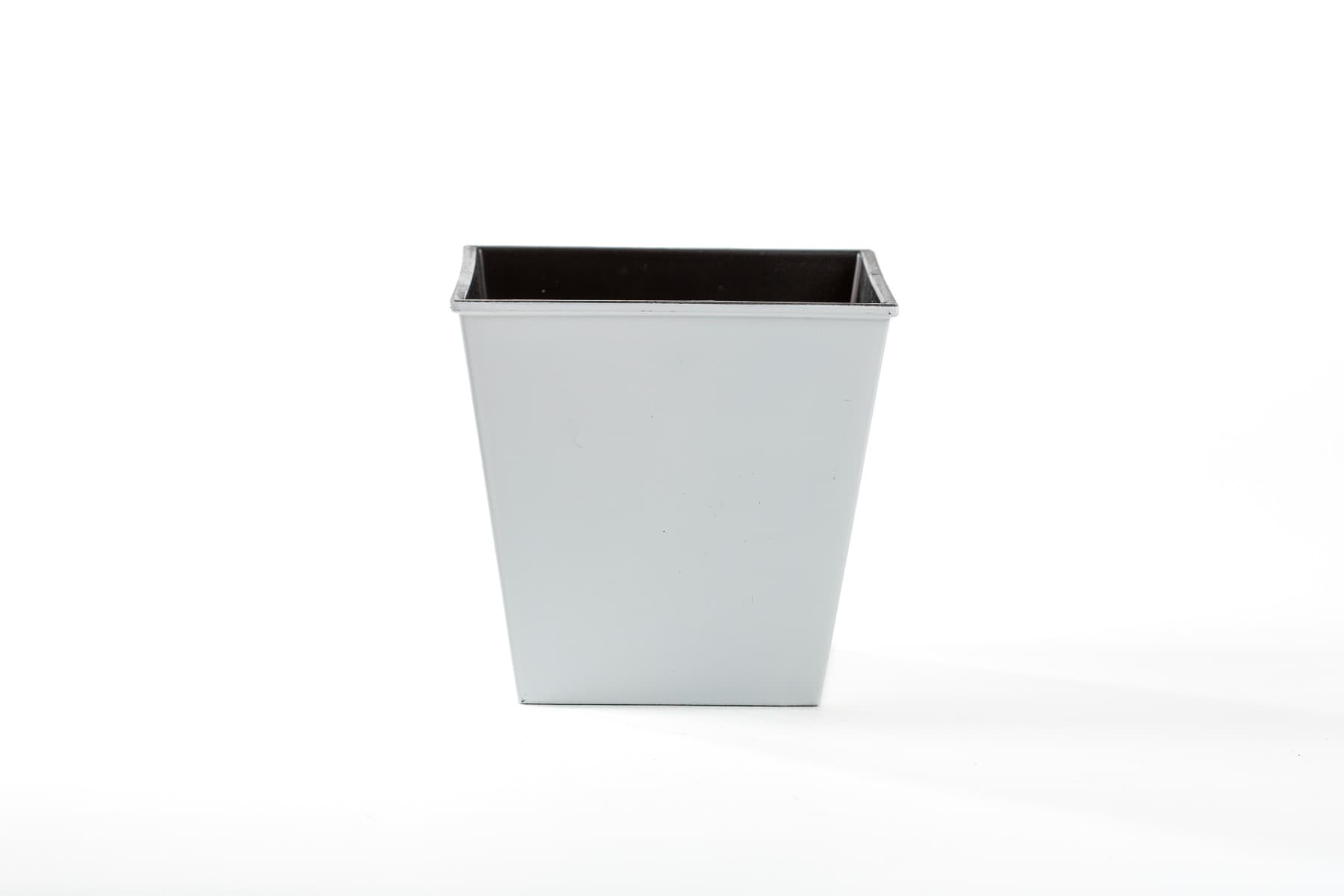 5" White Tapered Square Recycled Plastic Pot