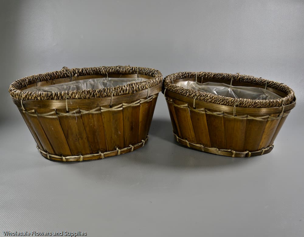 Set of two Oval Bamboo containers