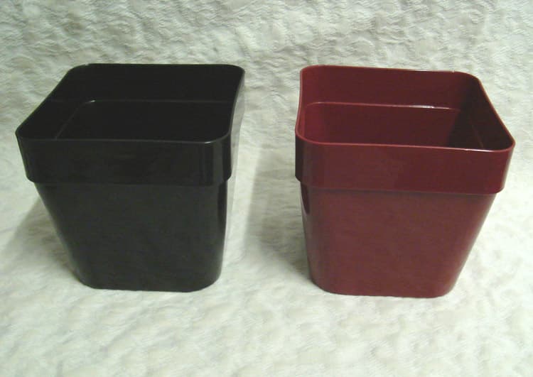 Square Tapered Plastic Flower Container  DISC