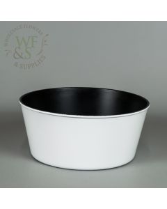 9.5" White Plastic Garden Dish